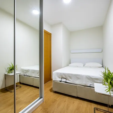 Apartment Modern Cozy Duplex In Great Location Center *
